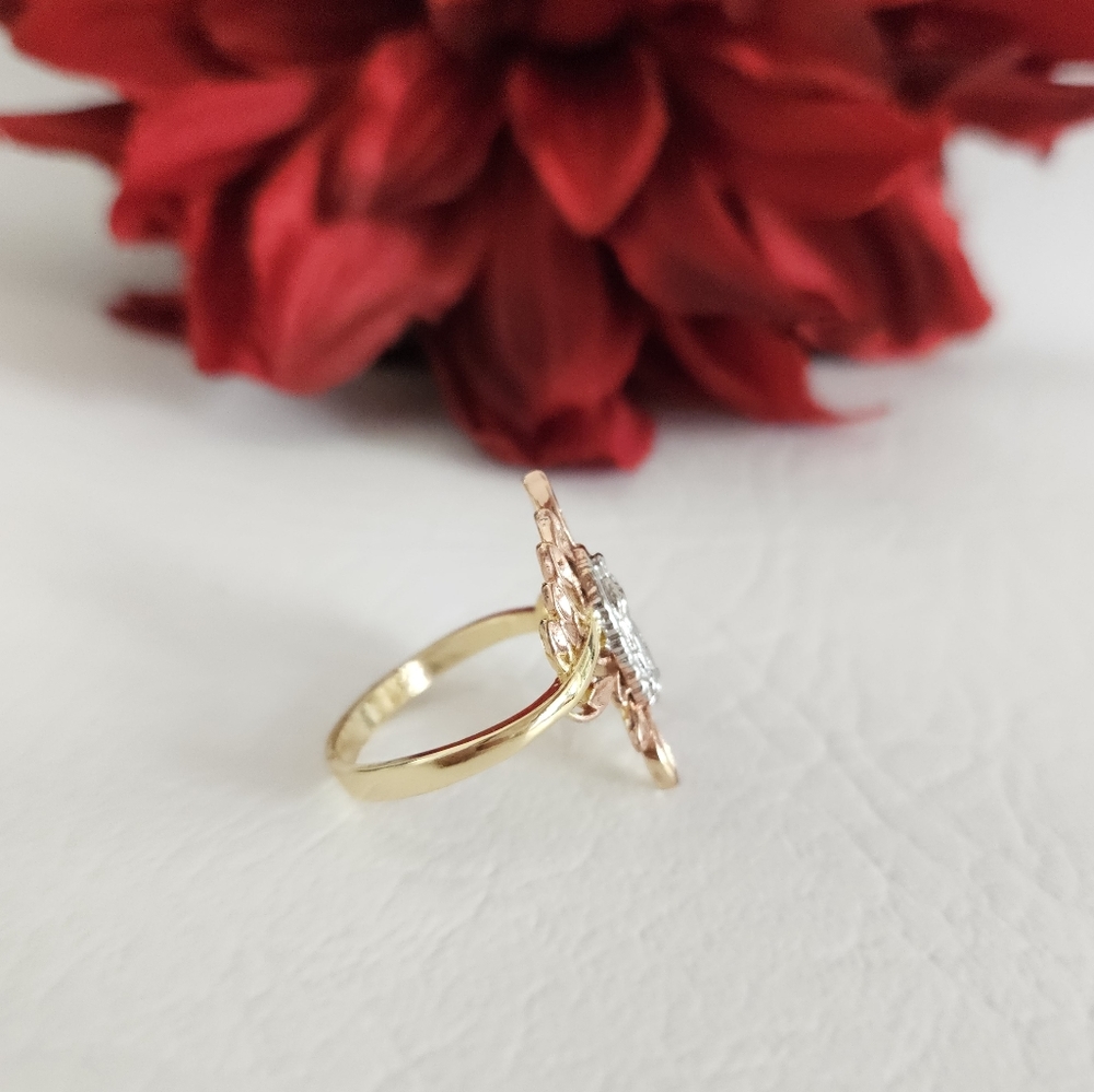 Lady of Guadalupe Tri Color Leaf Gold Plated Ring - Picture 2 of 4